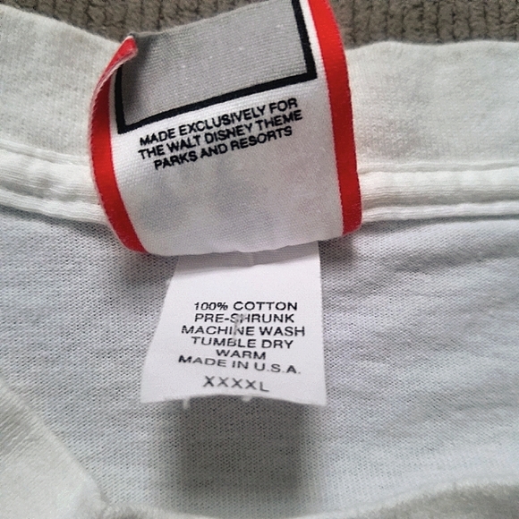 Vintage 1980's Mickey Mouse Shirt, Oversized, Disney World Screen Printed Tee - Picture 5 of 10